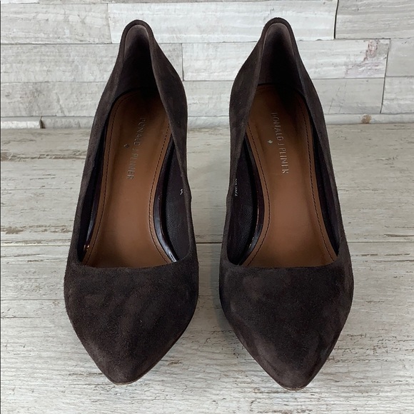 Donald J Pliner Treva Brown Suede Pump 8M - Picture 2 of 8